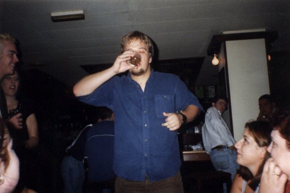 indigoflow_skol_1.jpg (34633 bytes)